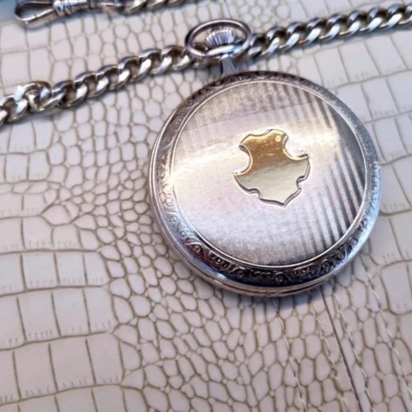 💋Dulan Bulluck Swiss 17 Jewel Pocket Watch Brand New Silver/Gold - Picture 9 of 9